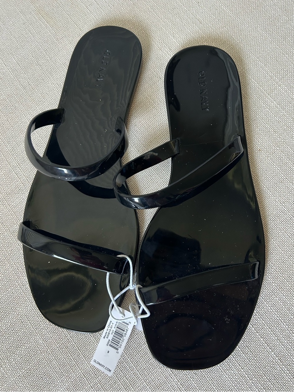 Old Navy sandals NWT